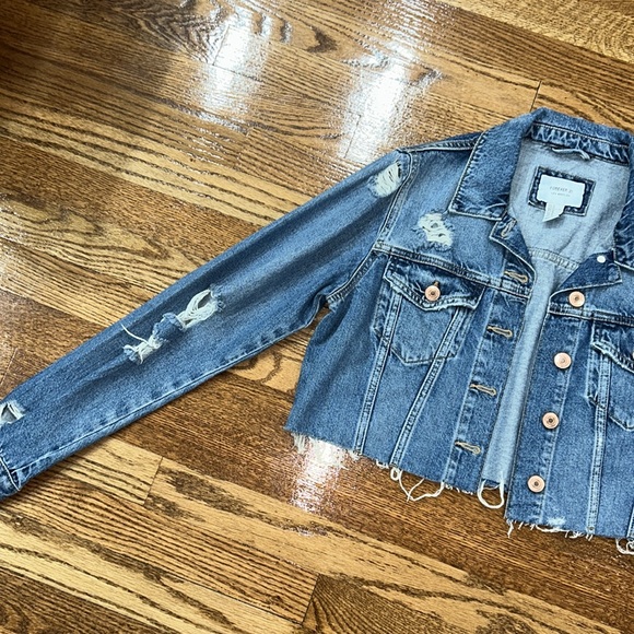 Jean jacket - Picture 2 of 4